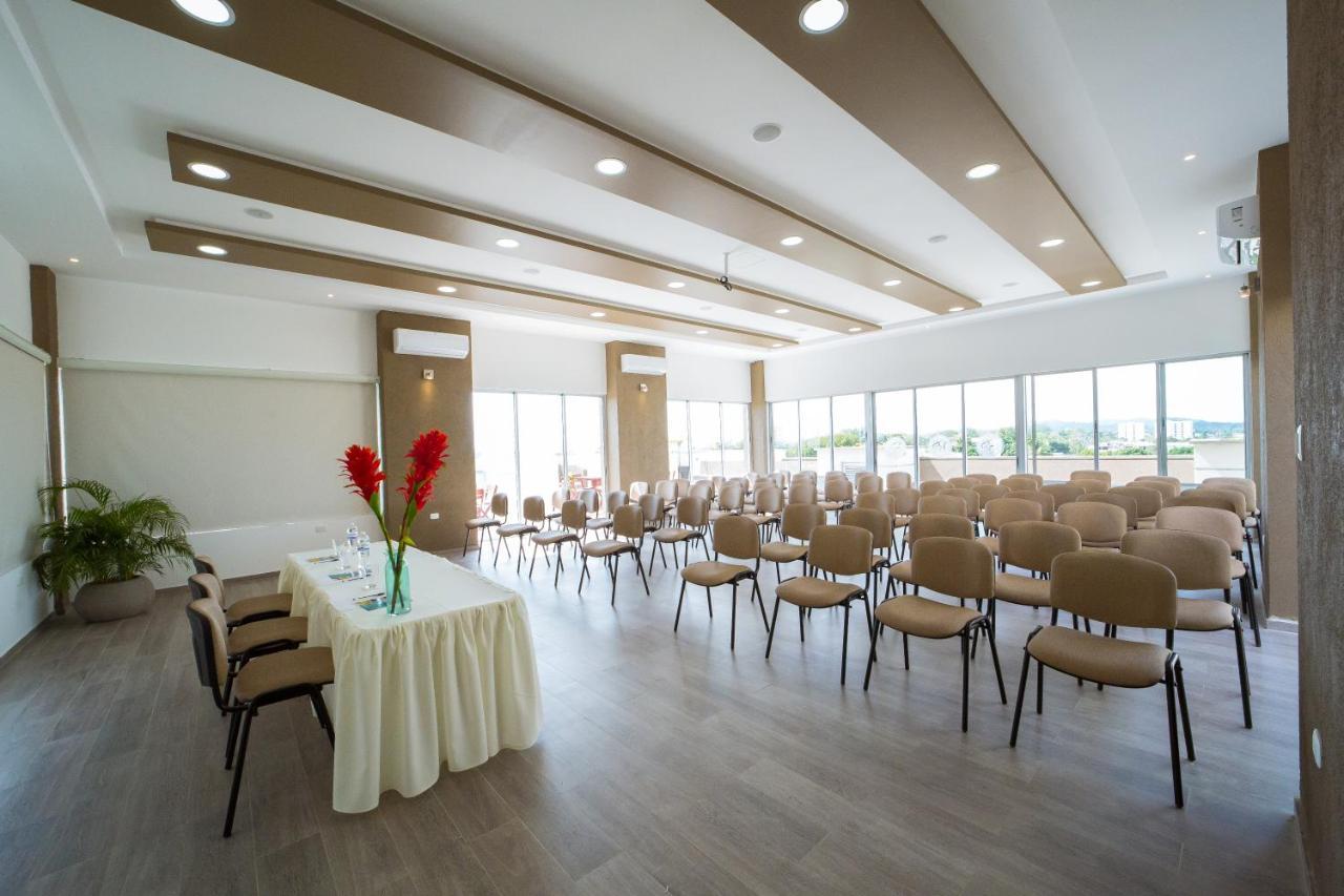 מונטריה Hotel Ribera Sinu מראה חיצוני תמונה