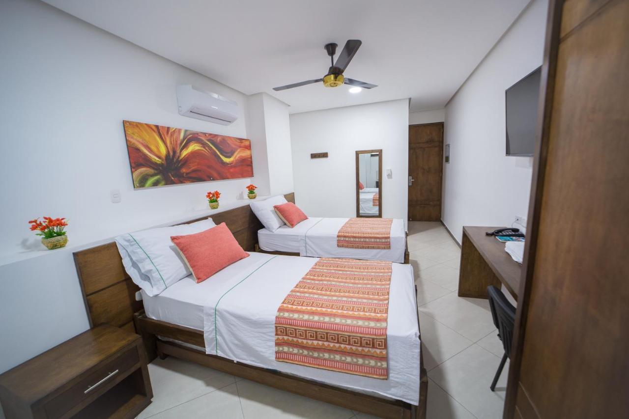 מונטריה Hotel Ribera Sinu מראה חיצוני תמונה